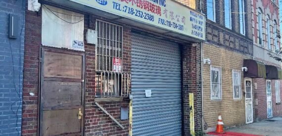 Borough Park | 2,000 SF Warehouse with Office FOR SUBLEASE