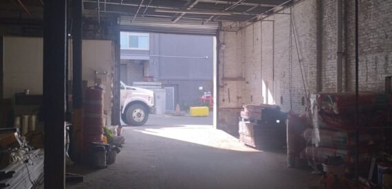 6,700 SF 1-Story Building FOR SUBLEASE