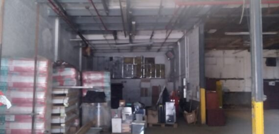 6,700 SF 1-Story Building FOR SUBLEASE