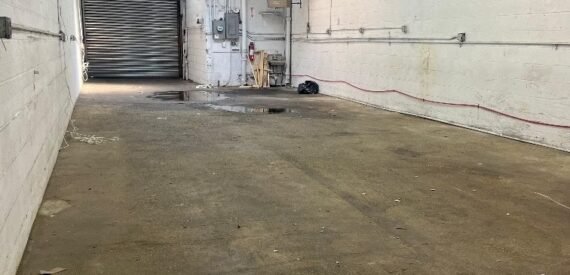 Borough Park | 2,000 SF Warehouse with Office FOR SUBLEASE