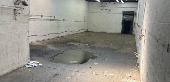 Borough Park | 2,000 SF Warehouse with Office FOR SUBLEASE