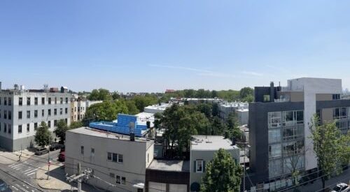 24,300 SF MANUFACTURING/OFFICE/RETAIL SPACE FOR SALE