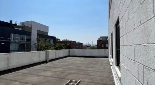 24,300 SF MANUFACTURING/OFFICE/RETAIL SPACE FOR SALE