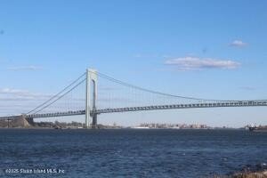 OPEN HOUSE SUN 6/29 FR 1-3PM,MANHATTAN STYLE 1BED TRI-LEVEL CONDO W 2 ROOM LOFT(2ND BED/OFFICE) WATER VIEWS