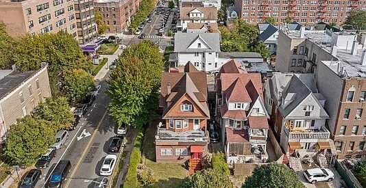 Prime 17-Unit Corner Development on Historic Ocean Parkway, Brooklyn