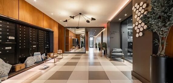 Modern 3BR Apartment in Kensington | Elevator, Gym, Roof Deck, Pet Friendly