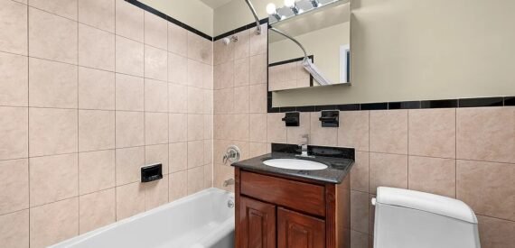 Modern 1-Bedroom Apartment in Jamaica, Queens – Prime Location &amp; Amenities