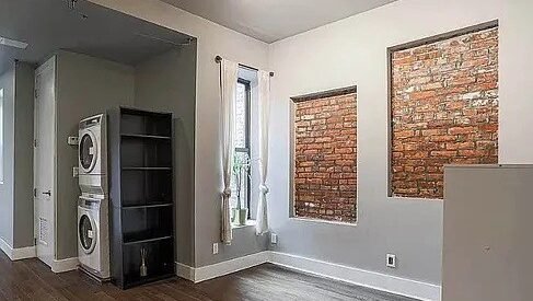 Spacious 3BR Commercial Space in Prospect Lefferts Gardens – Prime Location &amp; Amenities