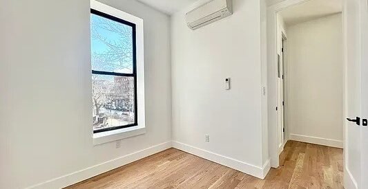 Modern Sunlit 2BR in Bushwick w/ Rooftop, Laundry &amp; Pet Friendly – 1027 Putnam Ave