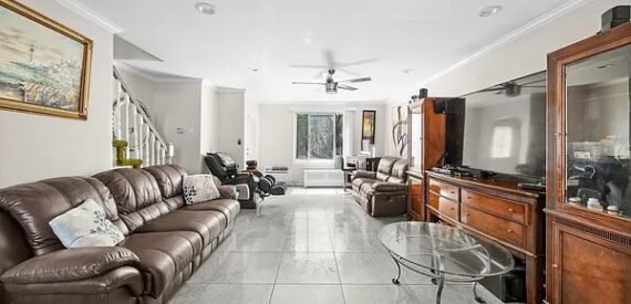 Charming 3-Bedroom Home with Spacious Backyard