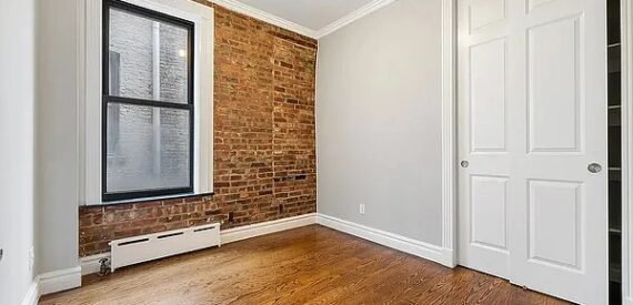Amazing 3 Bedroom 2 baths beautiful apartment ~ washer and dryer in unit Queen size bedrooms