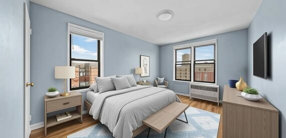 Expansive 2-Bedroom Apartment with Modern Finishes in Prime Elmhurst Location