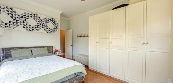 Expansive 3BR/2BA Corner Coop w/ Forest Park Views &amp; Top Amenities in Kew Gardens