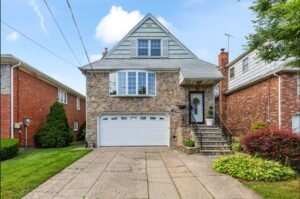 Malba Home for Sale