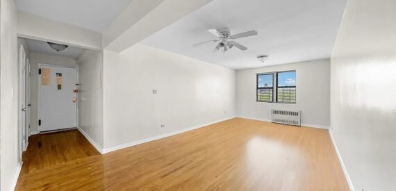 Spacious Pre-War 2BR in Elevator Building – Prime Elmhurst Location!