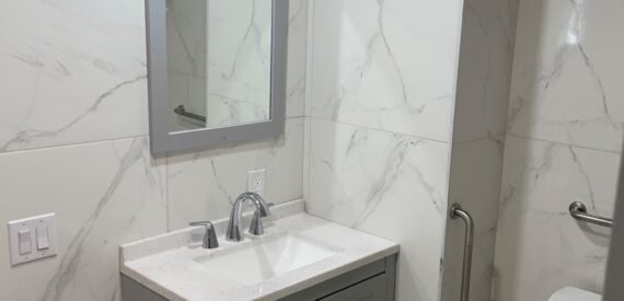 XL One Bedroom Suite w/Office/Nursery
