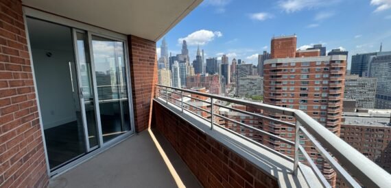 Luxury Doorman 3BR /2BA APT*Terrace*City views