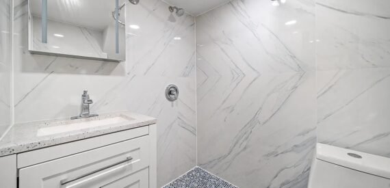 Spacious Whole-House Rental with Parking &amp; EV Charger in Prime Astoria Location