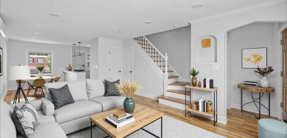Spacious Whole-House Rental with Parking &amp; EV Charger in Prime Astoria Location