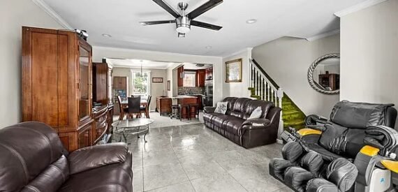 Charming 3-Bedroom Home with Spacious Backyard
