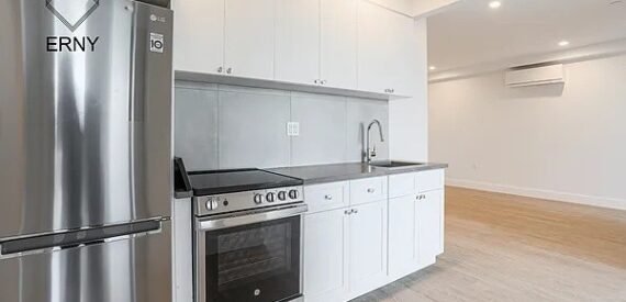 Modern 2BR/2BTH Luxury Apartment in Flatbush – Steps from 2/5 Trains &amp; Amenities!