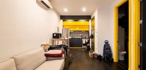 Sun-Filled 1BR w/ Rooftop, Laundry &amp; Prime Transit in Crown Heights Historic District