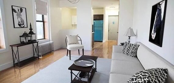 Spacious Renovated 1BR by Prospect Park – XL King Bedroom, Elevator, Laundry