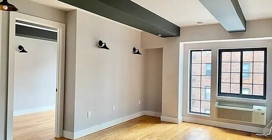 Modern 2BR Flatbush Apartment w/ Rooftop, Gym &amp; Parking – Prime Location!