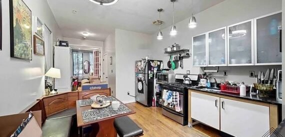 Spacious 4BR Duplex w/ Backyard, Laundry &amp; Modern Upgrades in Bed-Stuy