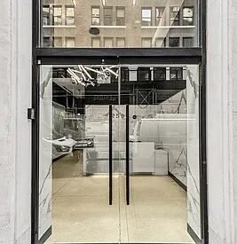 Luxury modern 2 bedroom loft in Midtown south ~ Doorman ~ Elevator ~ Laundry