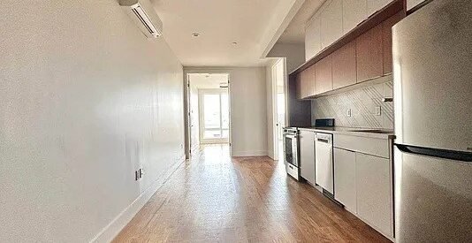 Luxury 2BR w/ Balcony &amp; Full Amenities in Prospect Lefferts Gardens – No Fee!