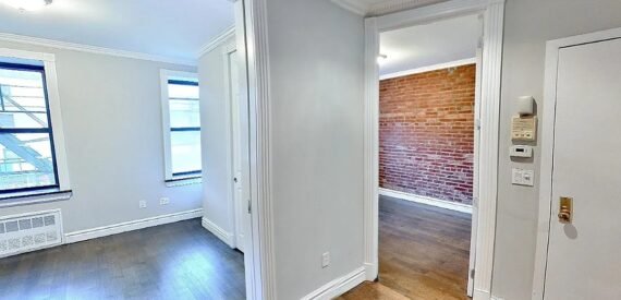 Spacious 4BR/2BA Midtown East Apt w/ 2 Balconies, In-Unit Laundry, No Fee