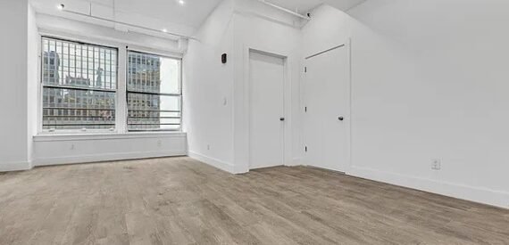 Spacious 3BR/2BA Apartment in Garment District—Best Value &amp; Location!