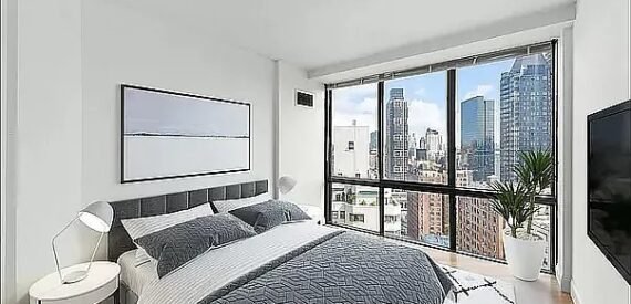 Amazing Luxury 4 bedroom 2.5 baths in a doorman building Prime Sutton Place