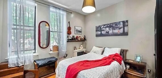 Spacious 4BR Duplex w/ Backyard, Laundry &amp; Modern Upgrades in Bed-Stuy