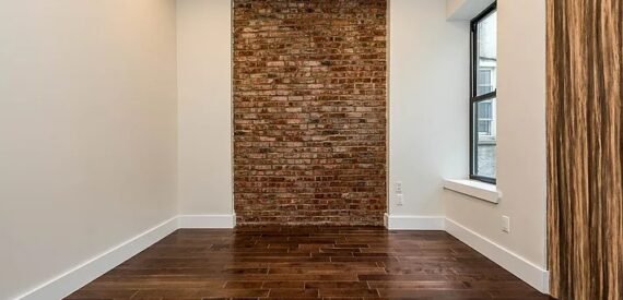 Renovated 2BR Bed-Stuy Gem: Exposed Brick, Backyard, Laundry, Prime Location!