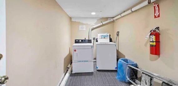 Spacious 4BR Duplex w/ Backyard, Laundry &amp; Modern Upgrades in Bed-Stuy