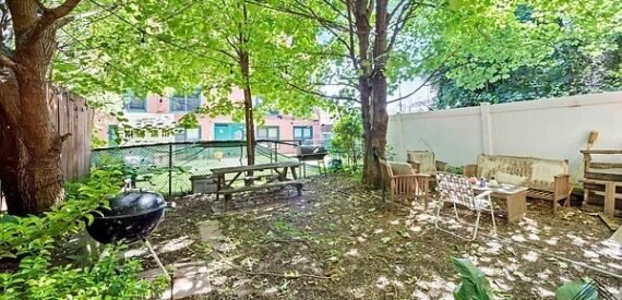 Spacious 4BR Duplex w/ Backyard, Laundry &amp; Modern Upgrades in Bed-Stuy