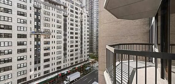 Expansive 5BR/4.5BA Luxury Apartment w/ Doorman, Balconies &amp; Prime Sutton Place