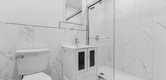 Luxury modern 2 bedroom loft in Midtown south ~ Doorman ~ Elevator ~ Laundry
