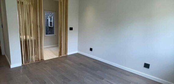 Astoria Apartment For Rent
