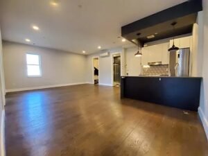 Luxury 3BR/2BA Flatbush Apartment w/Roof Deck, Central A/C & Prime Transit Access