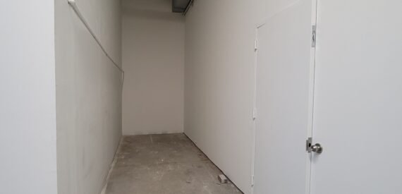 Spacious 3,500 Sq Ft Industrial Garage in Prime Bushwick Location 🚀