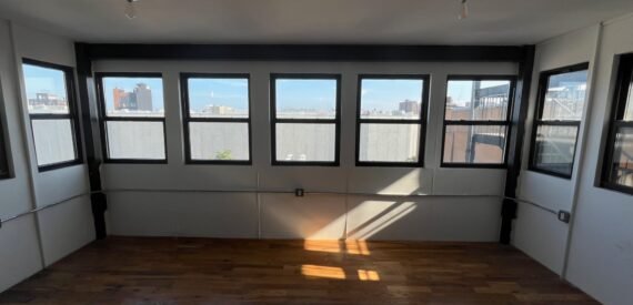 Modern Williamsburg Office Space for Lease – Prime Location, Flexible Terms