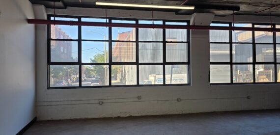 Spacious Industrial Loft Office for Lease in Williamsburg, Brooklyn – 2,200 Sq Ft