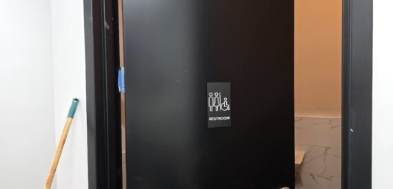 Flexible 800 Sq Ft Commercial Space for Lease in Prime Bushwick Location