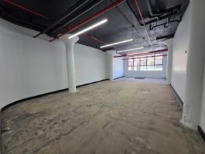Expansive 1,500 Sq Ft Bushwick Loft with 20’ Ceilings – Flexible Commercial Space