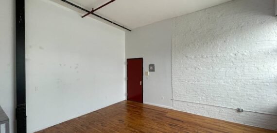 Spacious Customizable Commercial Loft in Trendy Bushwick – 24/7 Access, Prime Location