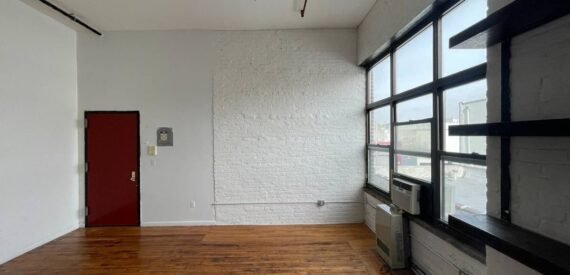 Spacious Customizable Commercial Loft in Trendy Bushwick – 24/7 Access, Prime Location