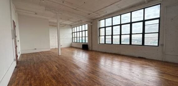 Flexible 1,400 Sq Ft Commercial Space for Lease in Prime East Williamsburg